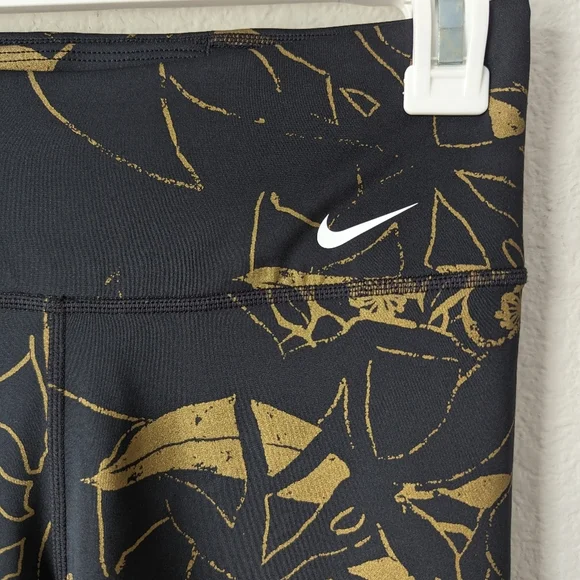 Nike Dri Fit Active Athletic Leggings Black & Gold Cherry Blossoms Design - Picture 3 of 7